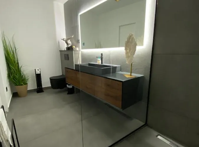 Lio I 빌라 보디체